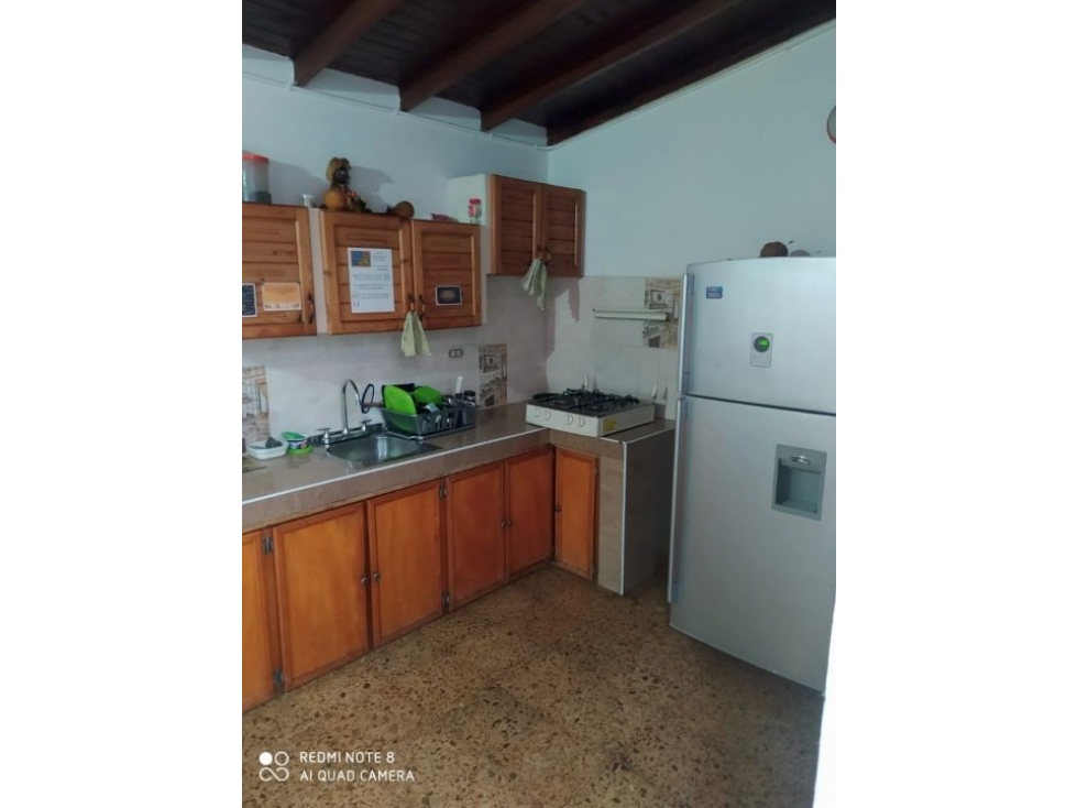 Casa amoblada en venta para pensión en Medellin, El Chagualo — foto 4