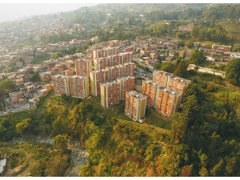 Apartamento en venta en San Cristóbal Medellín Antioquia — foto 2