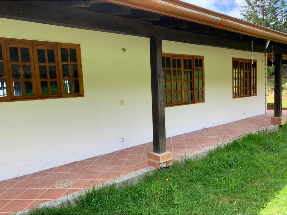 Finca campestre en venta Santa Elena vereda el Plan — foto 2
