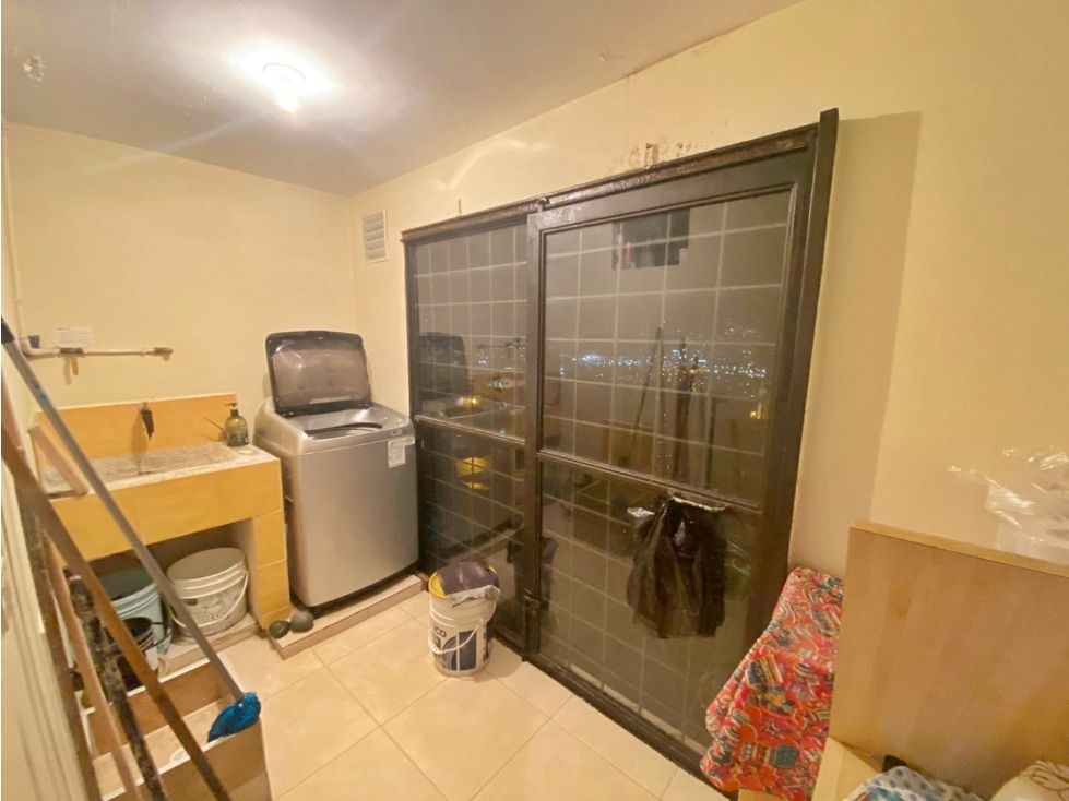 Casa con terraza en venta Medellín Manrique las Esmeraldas — foto 5
