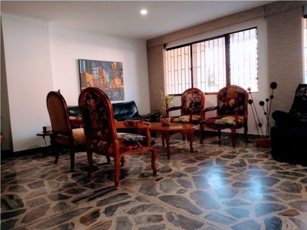 Apartamento en venta en Medellín Laureles — foto 3