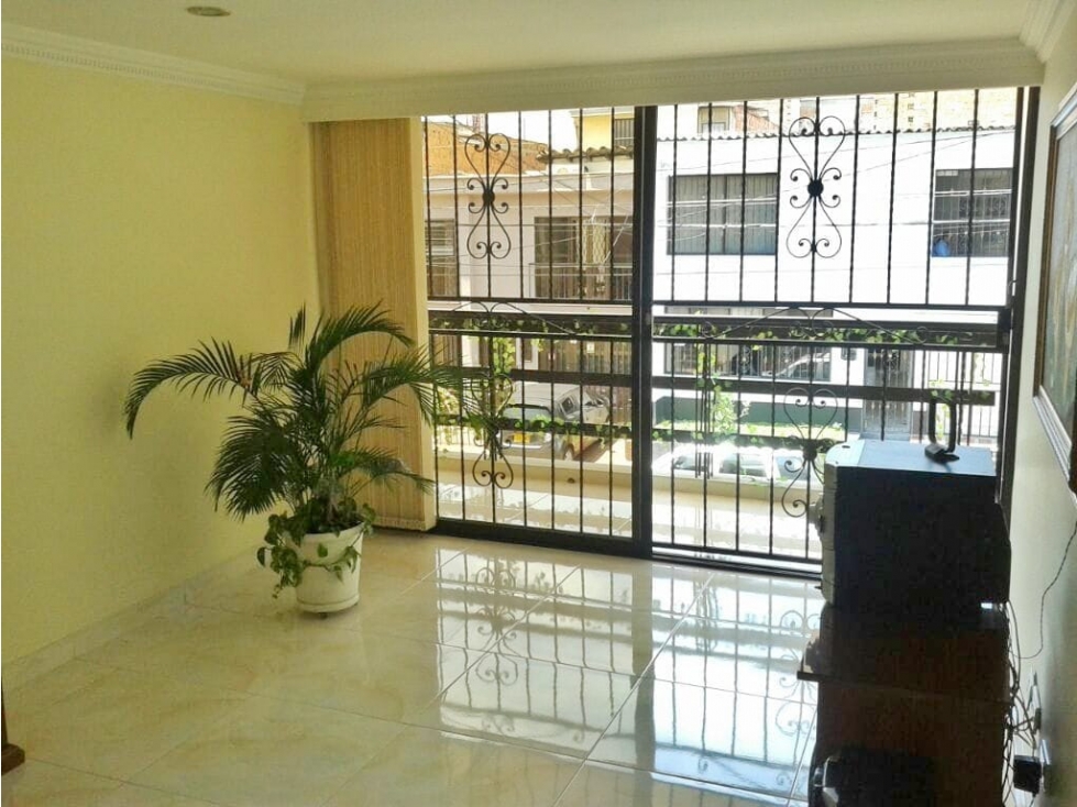 Venta Casa de 2 pisos Belen Rosales Medellin Antioquia. — foto 4