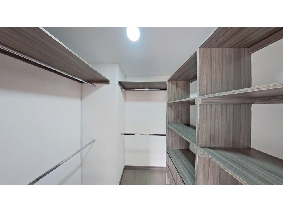 Apartamento en venta en Envigado, El Salado — foto 4