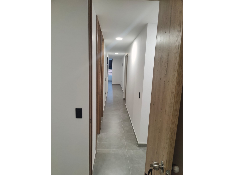 Apartamento en venta en Restrepo Naranjo, Sabaneta parte baja — foto 4