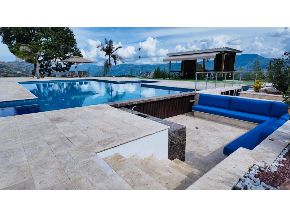 Finca de recreo y producción en venta Copacabana Vereda el Zarzal