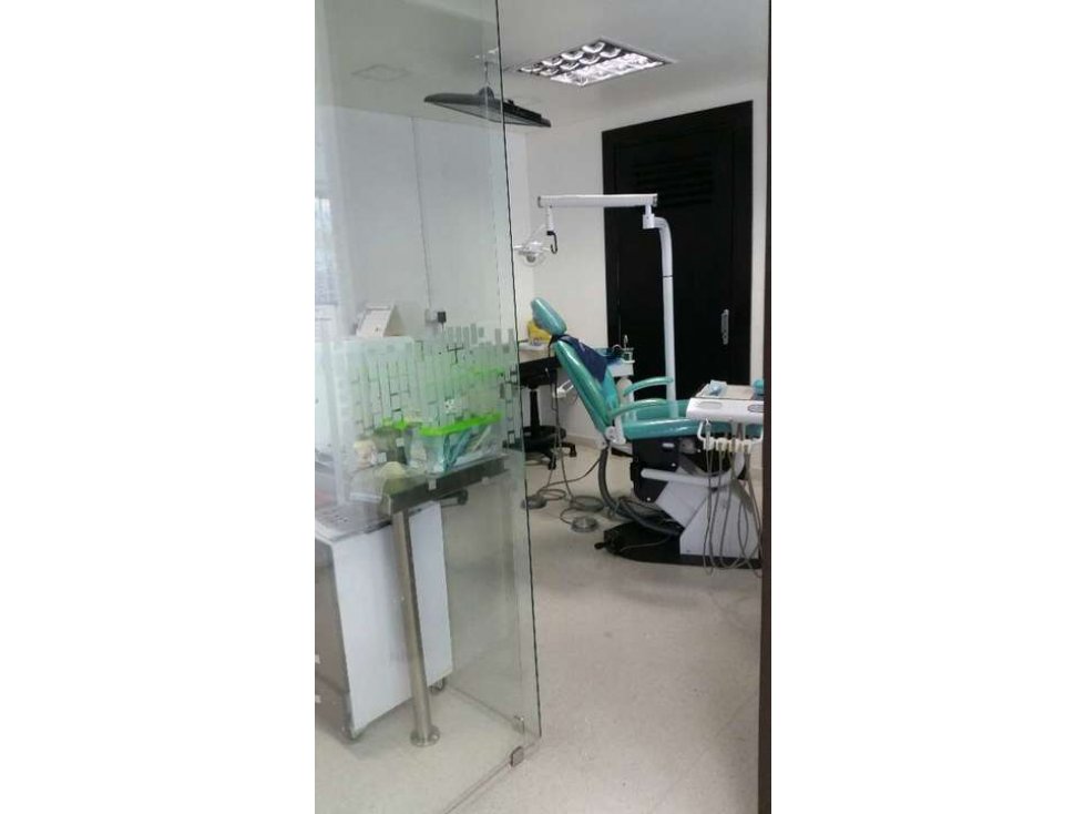 Oficina en venta Itagüí La Mayorista - 4