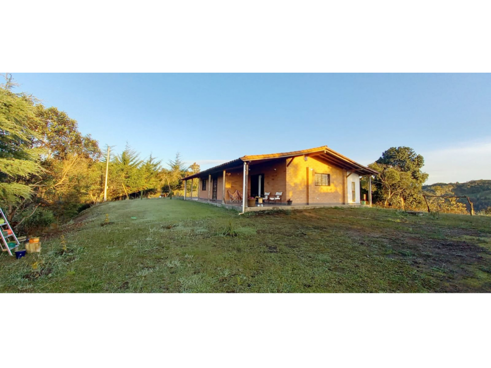Finca de descanso y producción en venta San Vicente Ferrer Antioquia