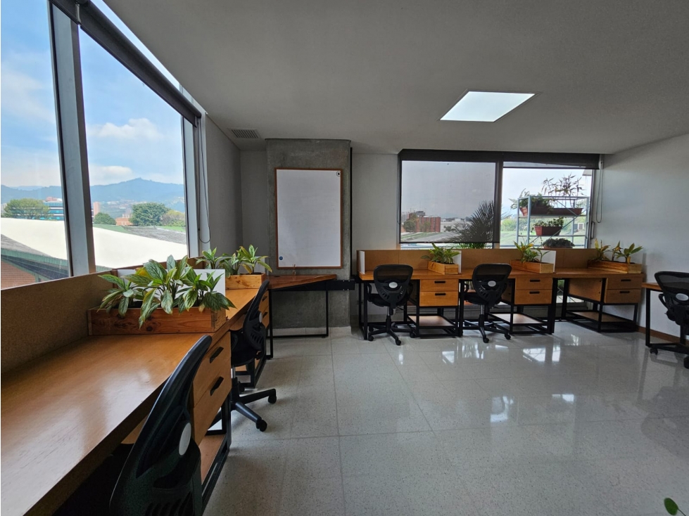 Oficina en venta Itagüí La Mayorista - 1