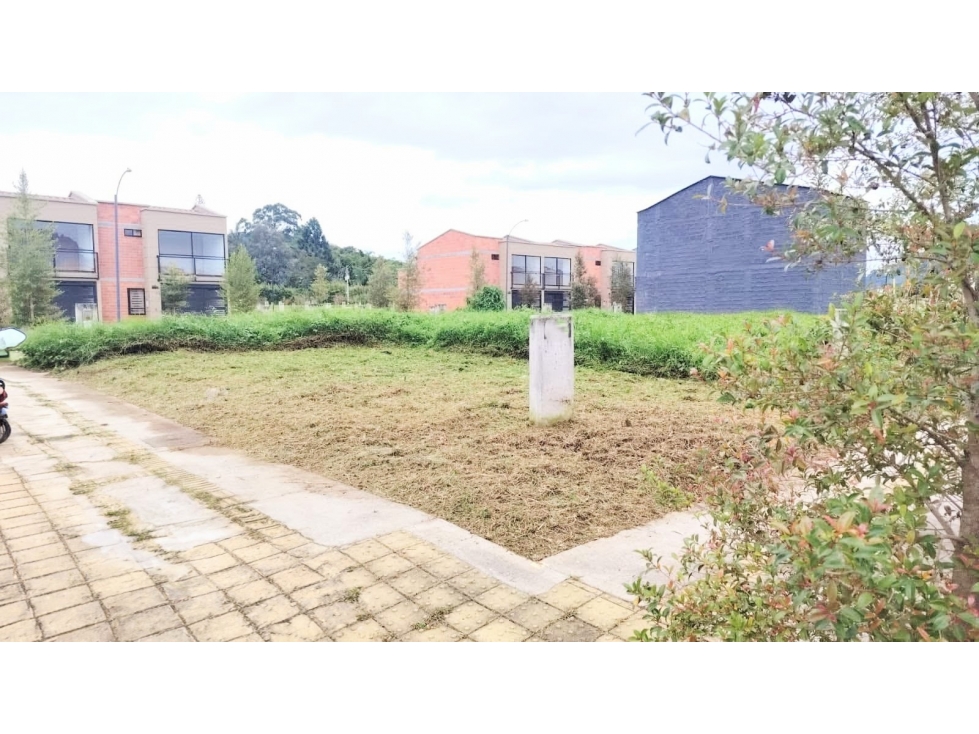 Lote en Unidad Abierta La Ceja Antioquia