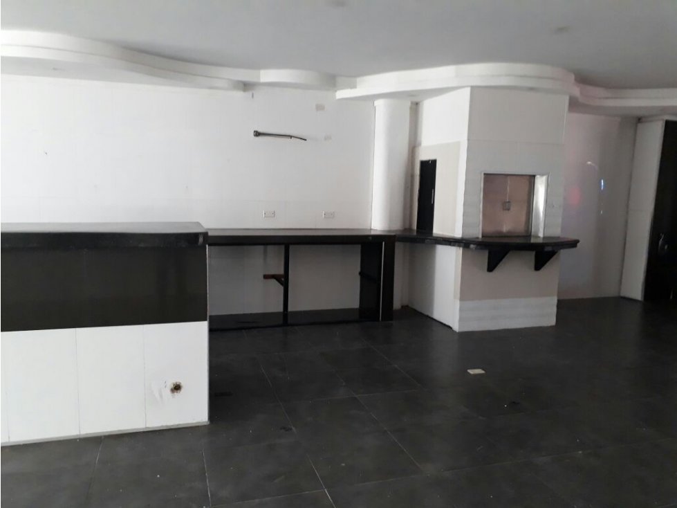 SE ARRIENDA LOCAL COMERCIAL C.C. PIERINO GALLO, EL LAGUITO, CARTAGENA - 3