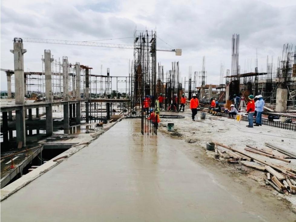 VENTA O ARRIENDO LOCALES COMERCIALES, CENTRO COMERCIAL GRAN MANZANA — foto 3