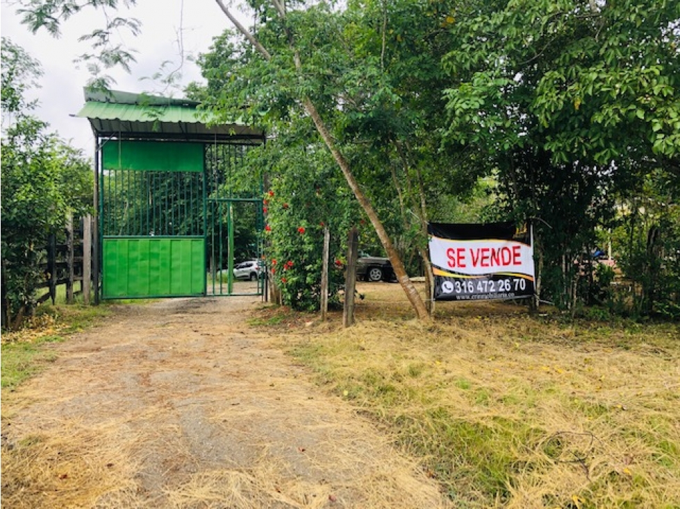 SE VENDE LOTE USO INDUSTRIAL, VIA MAMONAL GAMBOTE — foto 2