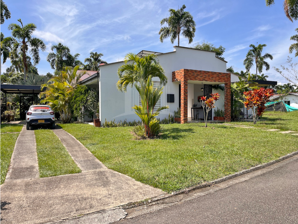 SE VENDE CASA CAMPESTRE EN CERRITOS