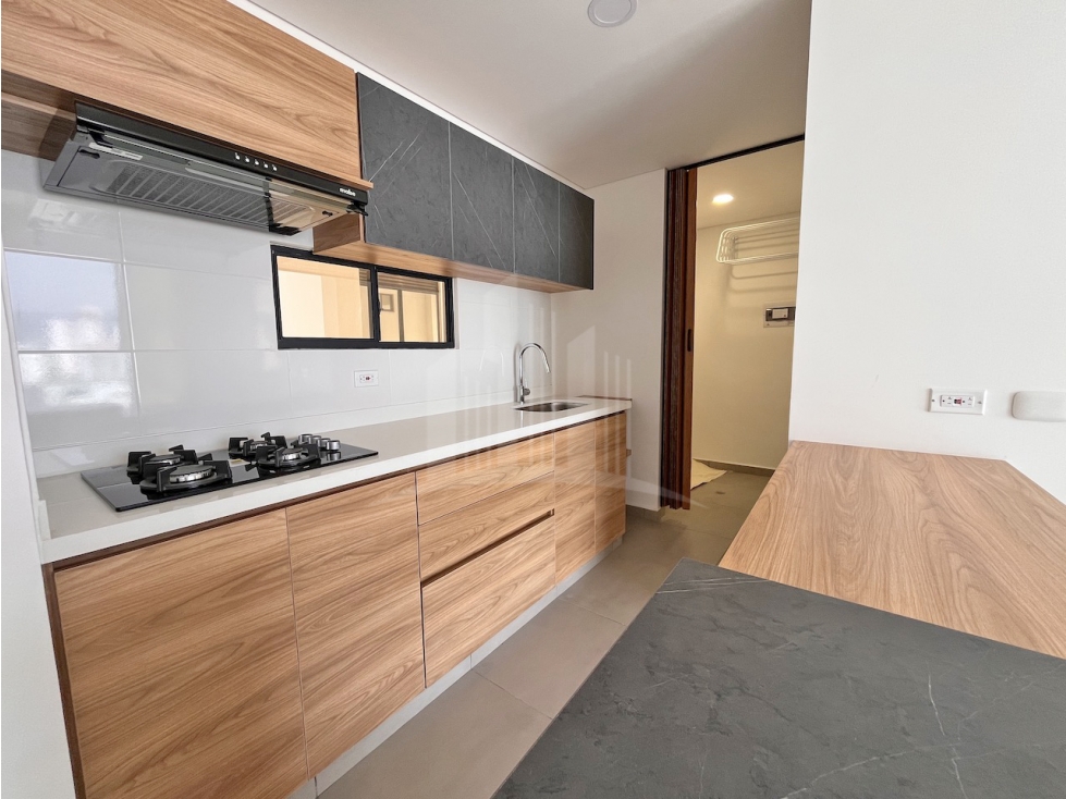 SE VENDE APARTAMENTO EN PINARES