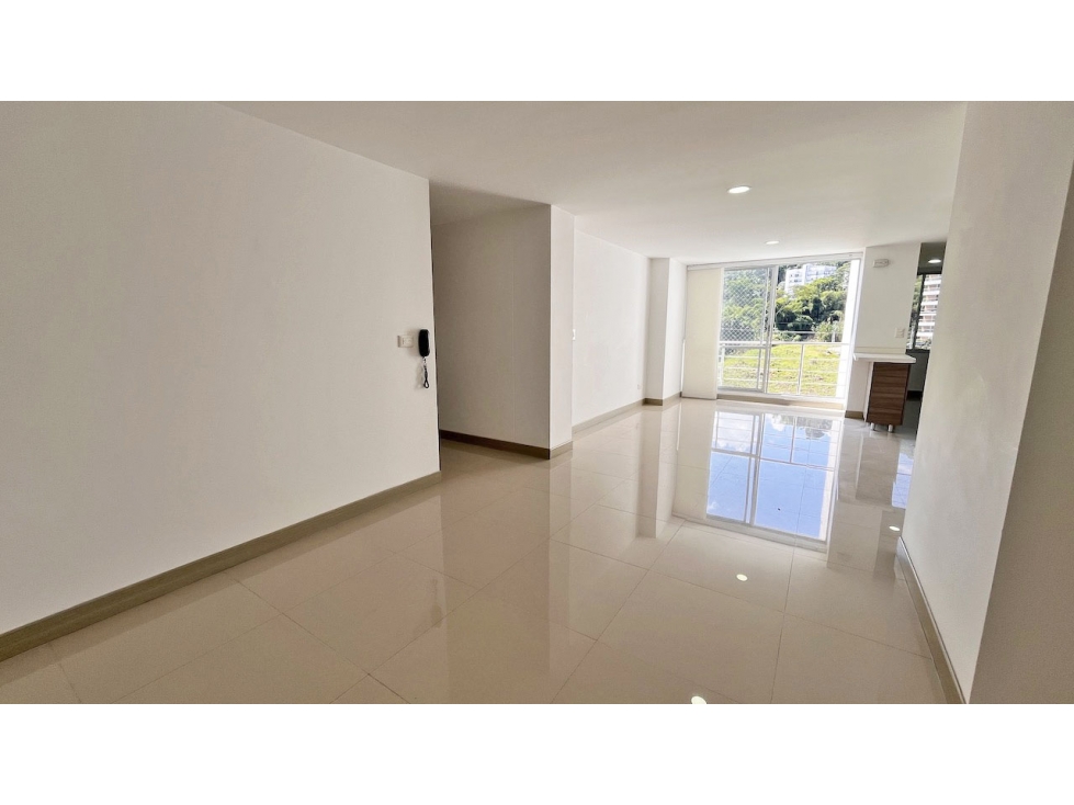 SE VENDE APARTAMENTO EN PINARES — foto 3