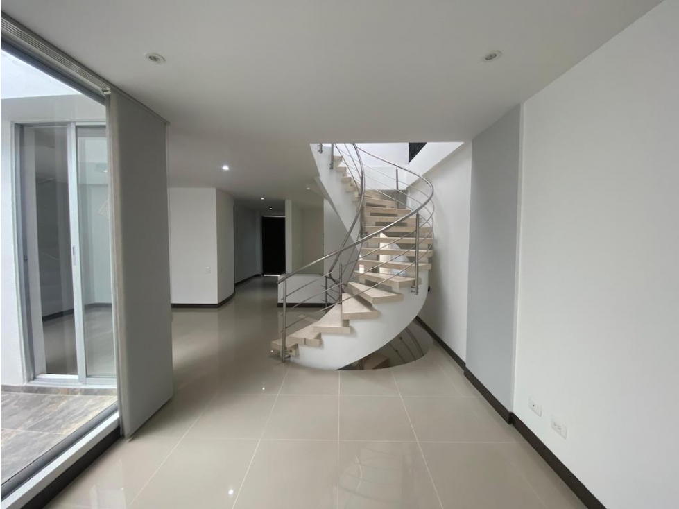 SE VENDE CASA EN PINARES PEREIRA — foto 3