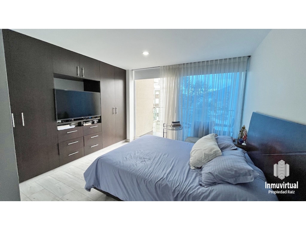 SE VENDE APARTAMENTO EN LA CIRCUNVALAR — foto 4