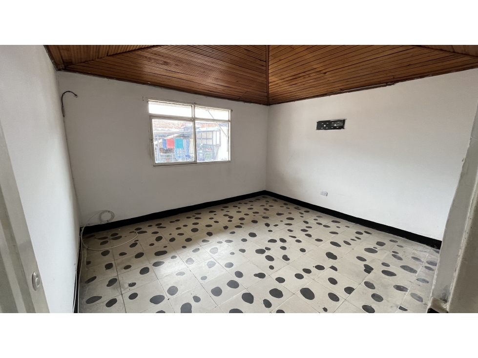 SE VENDE EDIFICIO EN DOSQUEBRADAS CON 6 APARTAMENTOS - 5