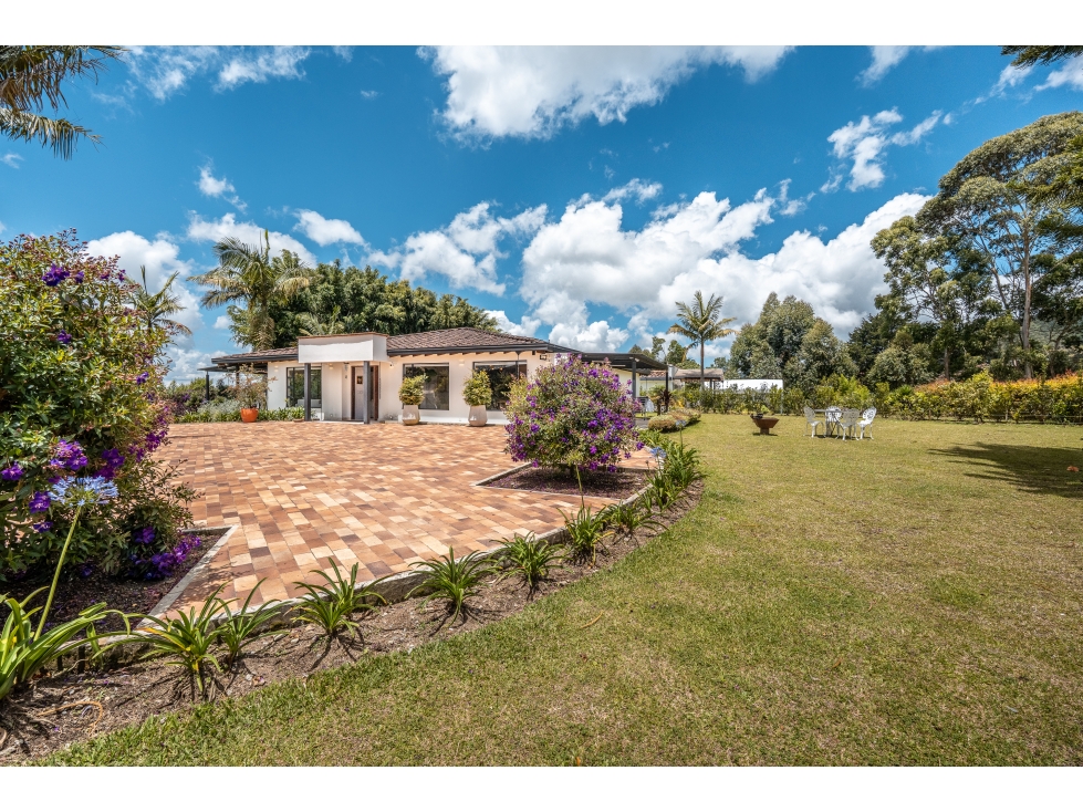 Casa Finca Amoblada en Arriendo en El Carmen de Viboral en Cesión — foto 6