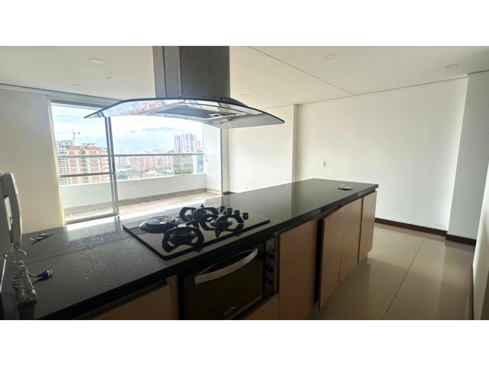 Apartamento en Arriendo en Sabaneta Sector San Remo — foto 4