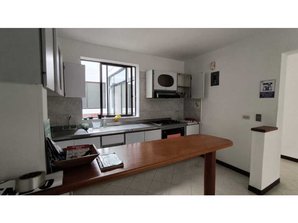 Casa en Arriendo en La Floresta, Medellín — foto 5