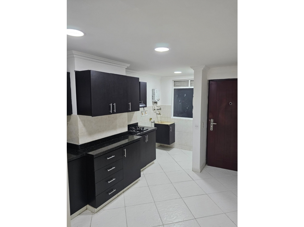Apartamento en Venta en Calasanz Parte Baja, Medellín — foto 2
