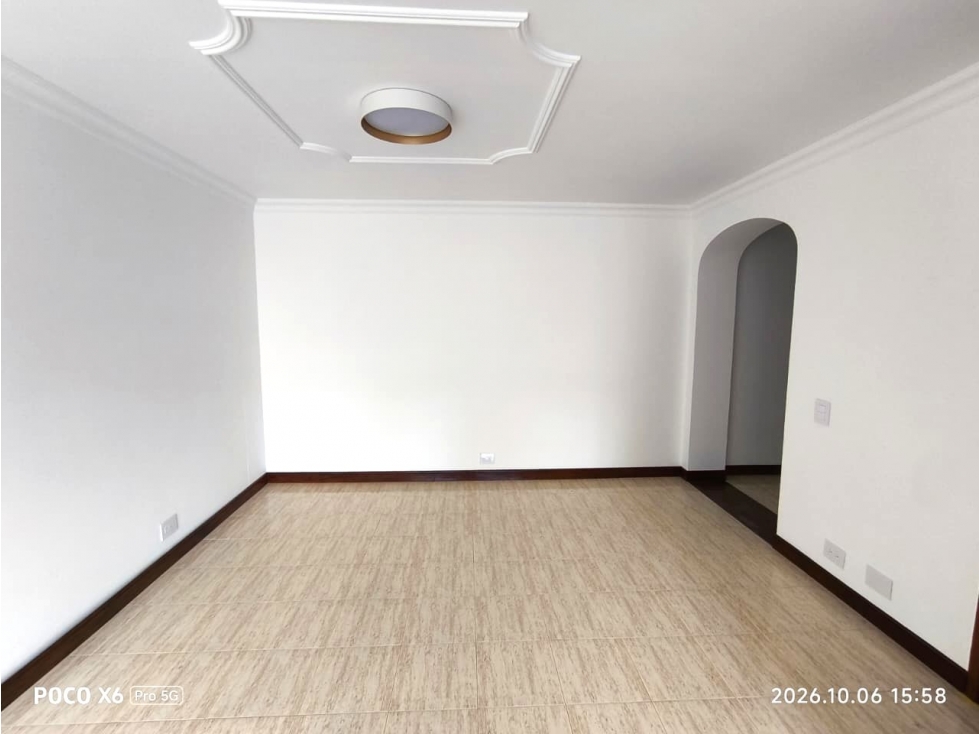 Apartamento en Arriendo en Laureles, Medellín — foto 4