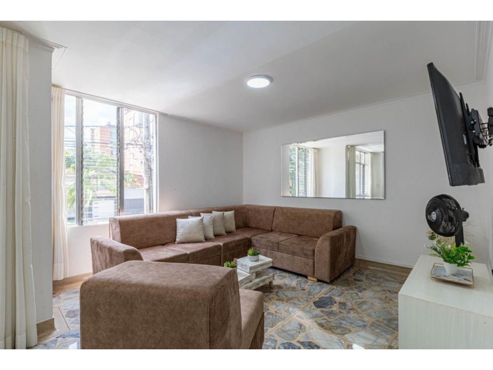 Casa Segundo Piso en Venta en El Estadio, Medellín — foto 4