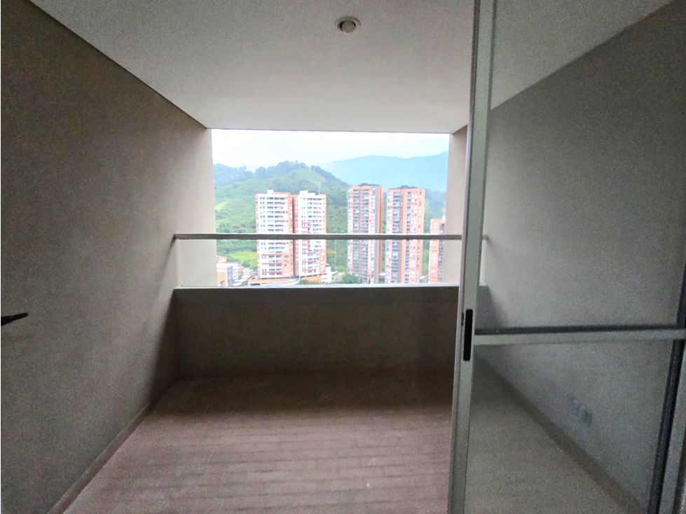 Apartamento en Venta en Sabaneta Loma de San José — foto 4