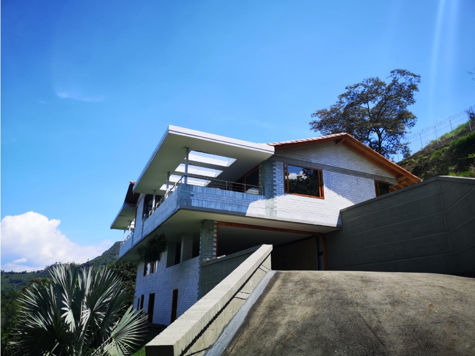 Casa Campestre en Venta en Copacabana vereda Montañita — foto 5