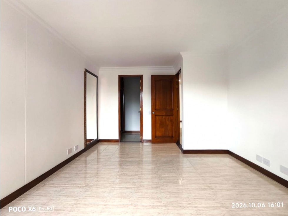Apartamento en Arriendo en Laureles, Medellín — foto 5