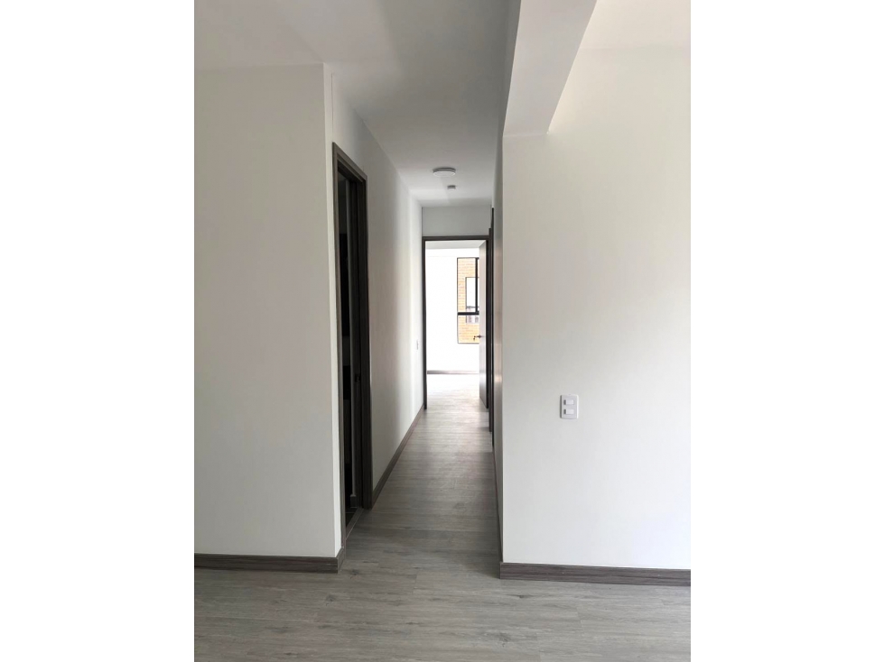 Apartamento en Arriendo en El Poblado sector Las Palmas, Medellín — foto 4