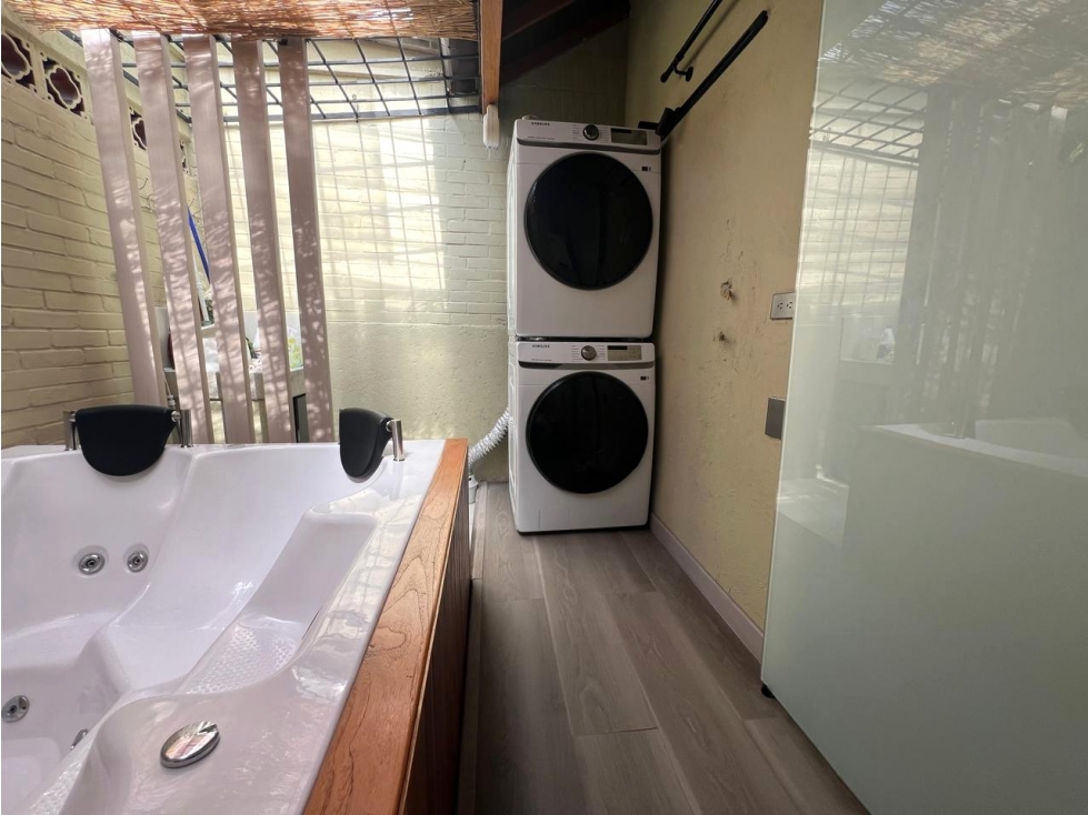 Casa Unifamiliar en Venta en Envigado sector Primavera — foto 6