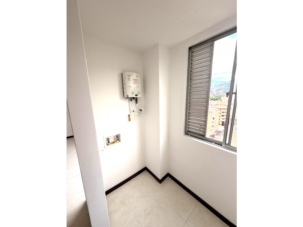 Apartamento Cesión de Contrato en Arriendo en La Floresta, Medellín — foto 4