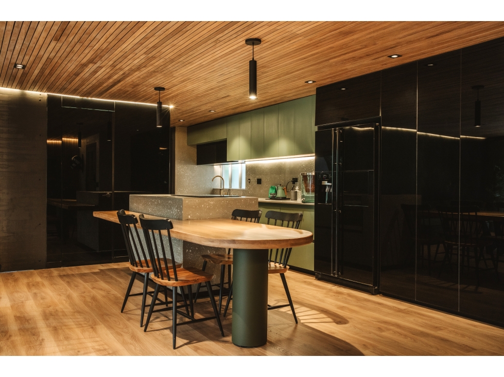 Apartamento Amoblado en Venta en El Poblado sector Provenza, Medellín — foto 2