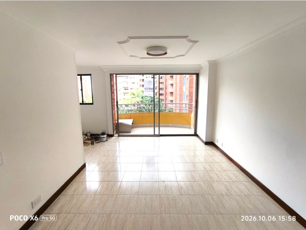 Apartamento en Arriendo en Laureles, Medellín