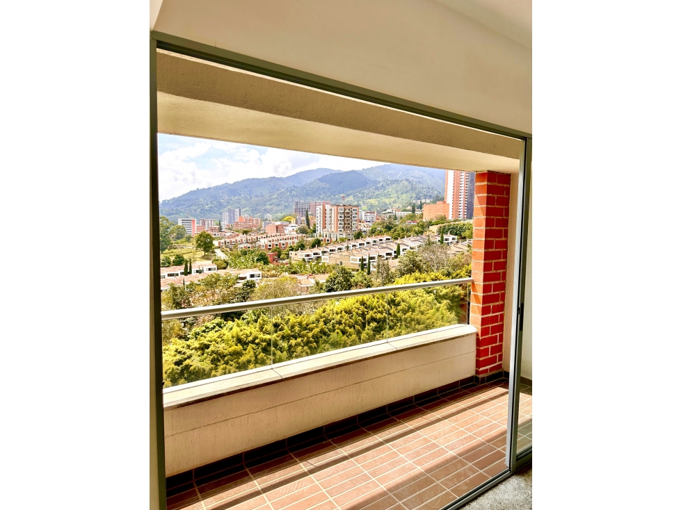 Apartamento en Venta en La Estrella sector Toledo — foto 4