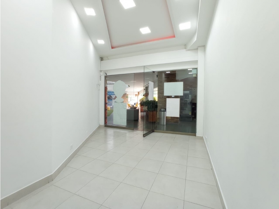 Local Comercial en Venta en Envigado Mall Guadalcanal - 2