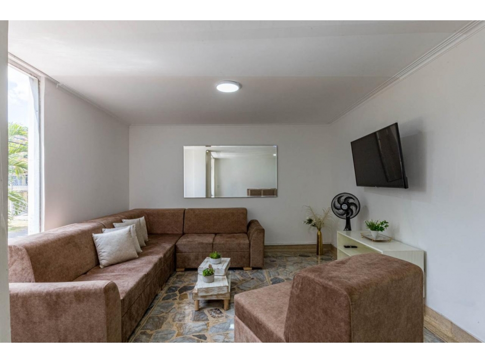 Casa Segundo Piso en Venta en El Estadio, Medellín — foto 2