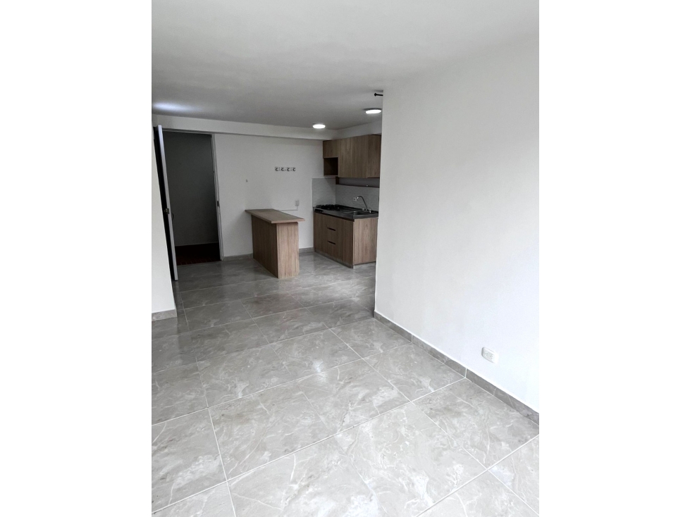 Apartamento en Venta en San Antonio De Prado — foto 5