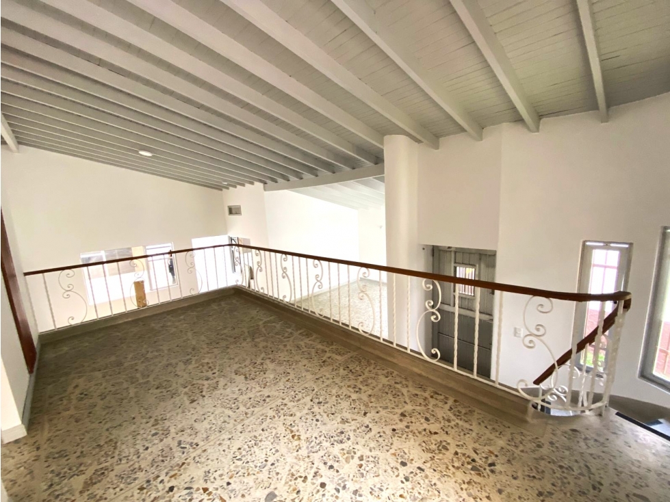 Casa Unifamiliar en Arriendo en Conquistadores, Medellín — foto 6