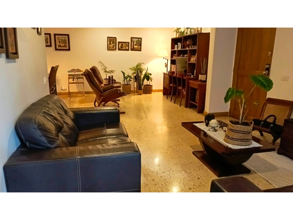 Apartamento en Venta en El Poblado sector Frontera, Medellín — foto 2