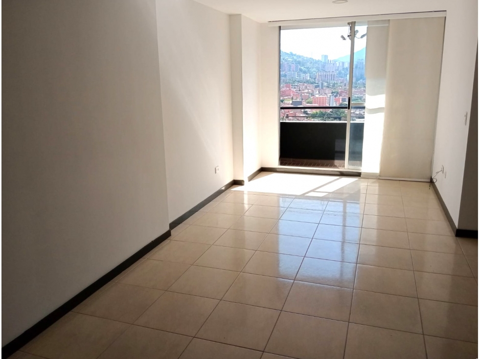 Apartamento en Arriendo en Envigado Altos de Misael — foto 6