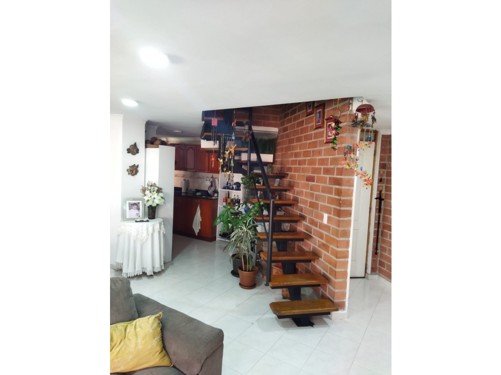 Apartamento Dúplex en Venta en La Loma del Indio, Medellín — foto 2