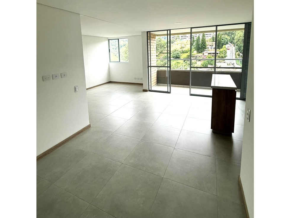 Apartamento Para Estrenar en Venta en Sabaneta Loma De San José — foto 3