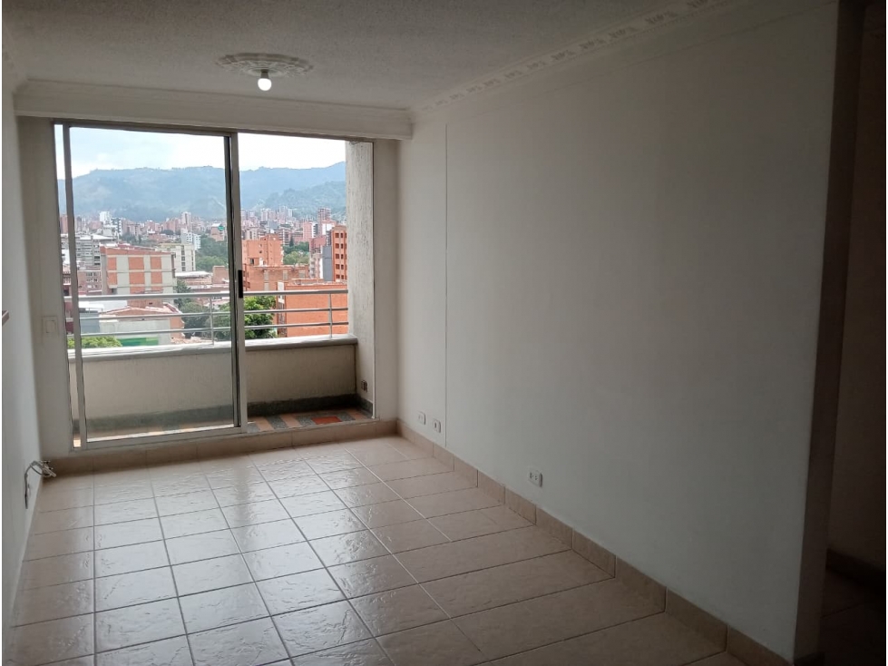 Apartaestudio en Arriendo en El Estadio, Medellín — foto 4