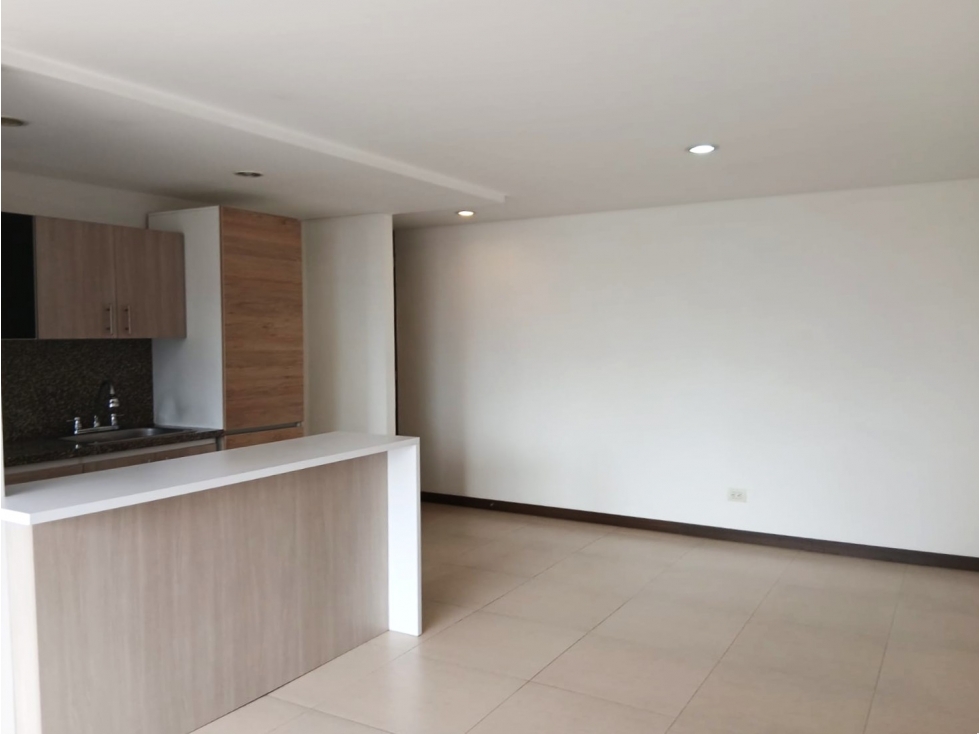 Amplio y Hermoso Apartamento en Venta en Sabaneta La Doctora — foto 5