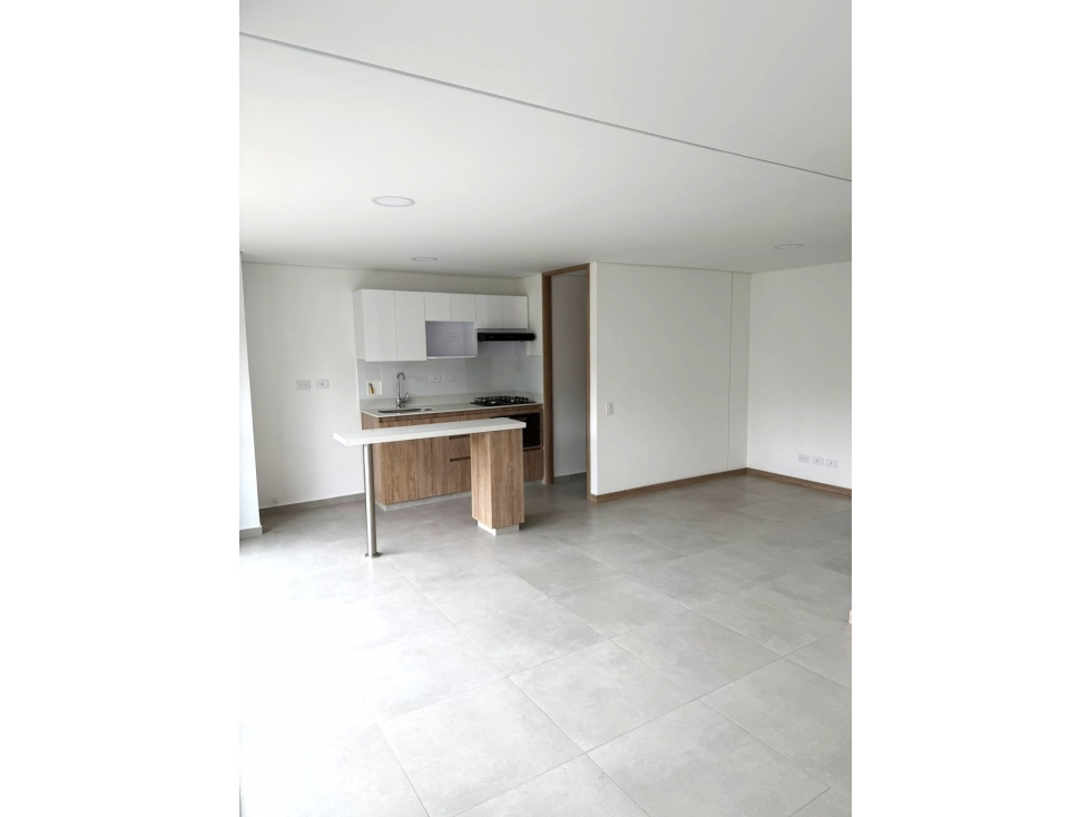 Apartamento Para Estrenar en Venta en Sabaneta Loma De San José — foto 2