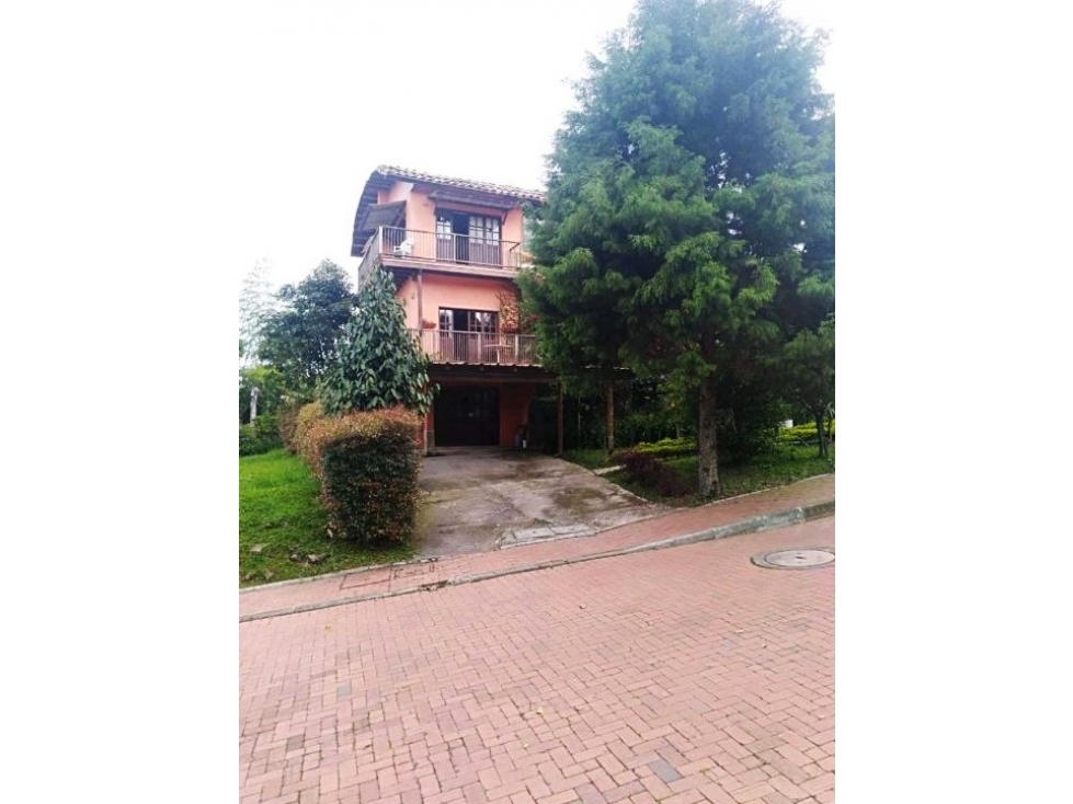 Casa Campestre en Venta en La Estrella, Antioquia - 3