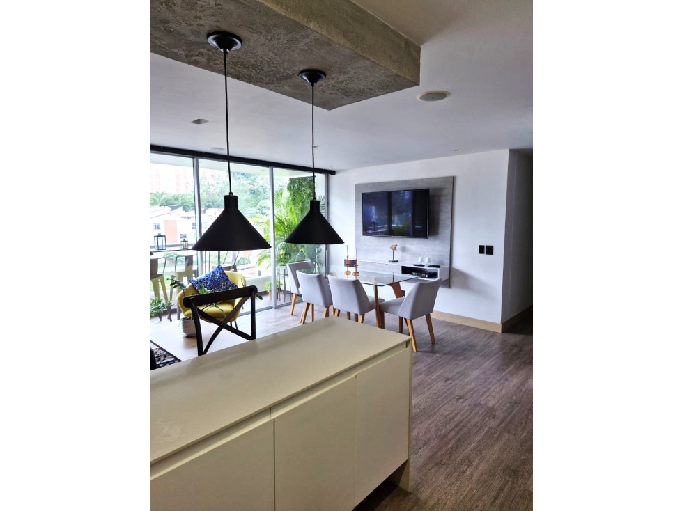 Apartamento en Venta en La Loma Del Indio, Medellín — foto 2
